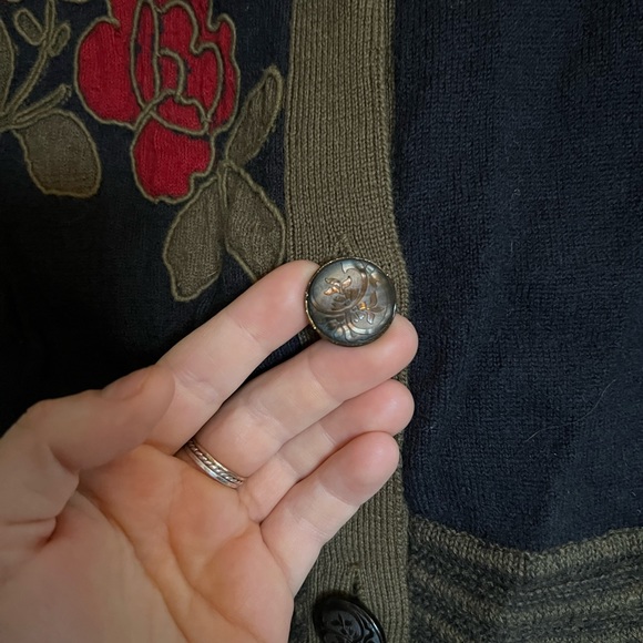 Vintage button down sweater - Picture 2 of 2